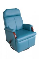 First Mate Compact Recliner